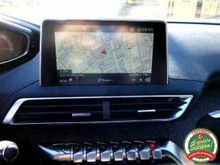 PEUGEOT 5008 usata, con Portellone posteriore elettrico