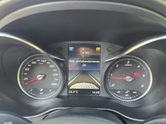 MERCEDES-BENZ GLC 220 usata 102