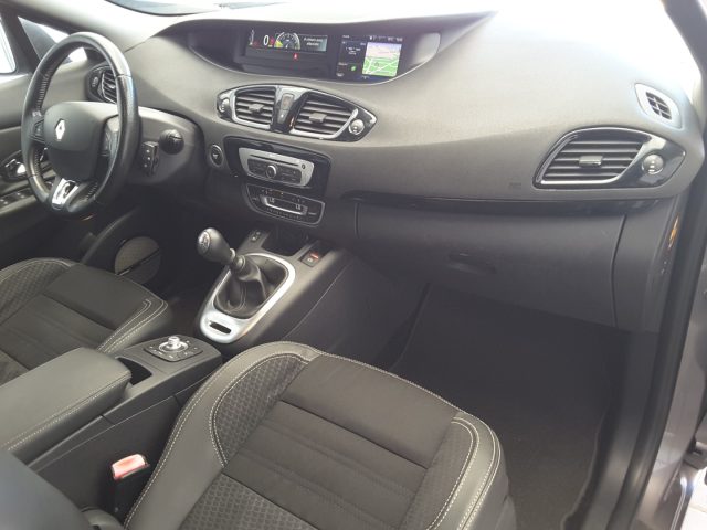 RENAULT Scenic usata, con Cruise Control
