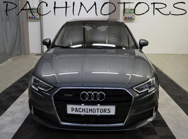 AUDI A3 usata, con Park Distance Control