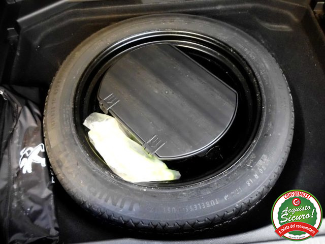 PEUGEOT 3008 usata, con Sensore di pioggia