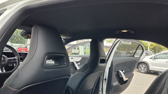 MERCEDES-BENZ A 180 usata, con Interni in pelle
