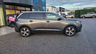 PEUGEOT 5008 usata, con Airbag laterali