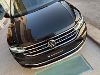 VOLKSWAGEN Tiguan usata, con Bracciolo