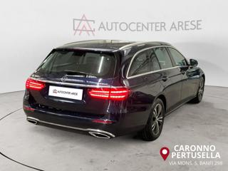 MERCEDES-BENZ E 300 usata, con Chiusura centralizzata