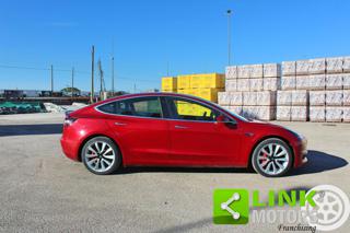 TESLA Model 3 usata, con Fendinebbia