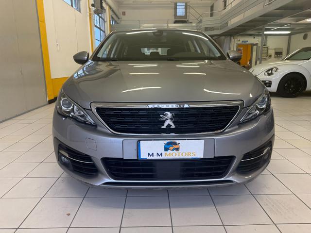 PEUGEOT 308 usata, con Airbag
