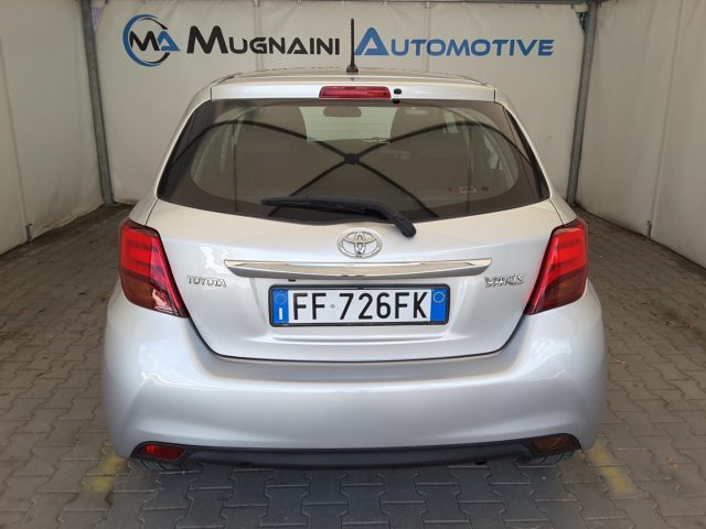 TOYOTA Yaris usata, con ESP