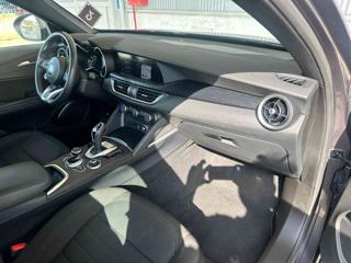 ALFA ROMEO Stelvio usata, con Cerchi in lega