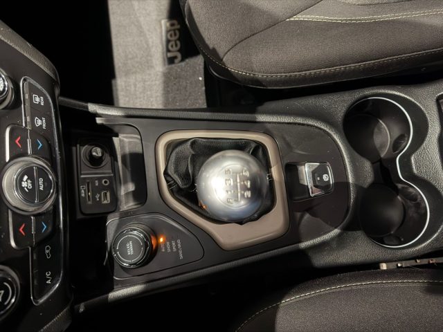 JEEP Cherokee usata, con Bluetooth