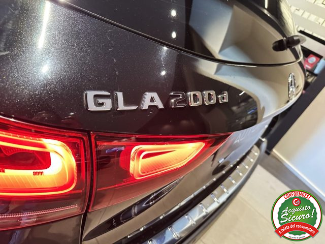 MERCEDES-BENZ GLA 200 usata, con Cerchi in lega