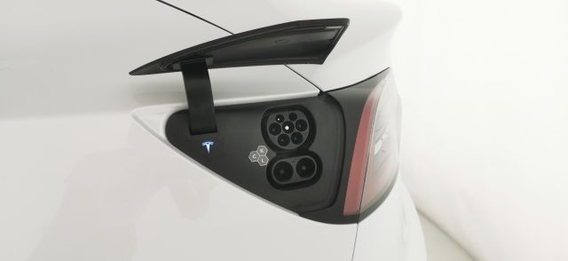TESLA Model 3 usata 52