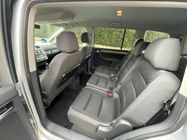 VOLKSWAGEN Touran usata, con ESP