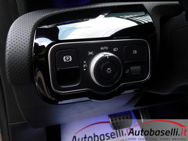 MERCEDES-BENZ A 200 usata, con Monitoraggio pressione pneumatici