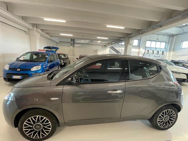 LANCIA Ypsilon usata, con Autoradio