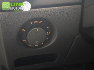 OPEL Corsa usata, con Bluetooth