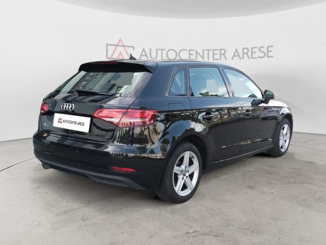 AUDI A3 usata, con Autoradio