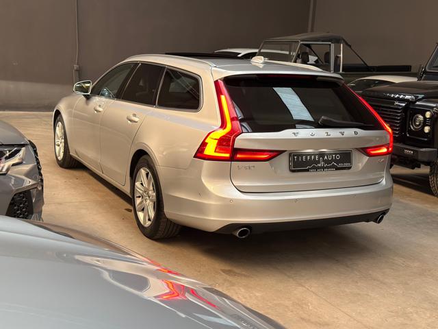 VOLVO V90 usata, con Autoradio