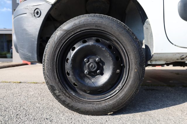 RENAULT Kangoo usata 62