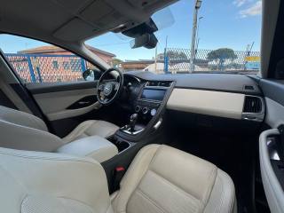 JAGUAR E-Pace usata, con Controllo automatico clima