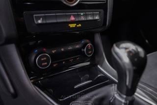 INFINITI Q30 usata, con Sistema di navigazione
