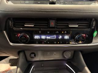 NISSAN X-Trail usata, con Head-up display