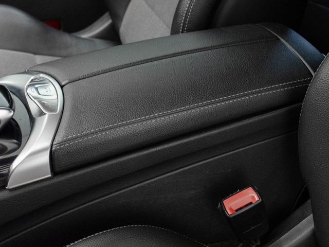 MERCEDES-BENZ C 220 usata, con Fari LED