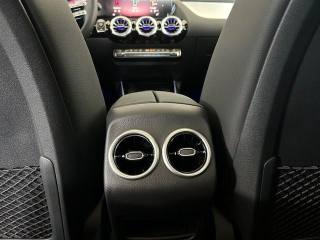 MERCEDES-BENZ GLA 200 usata, con Bracciolo