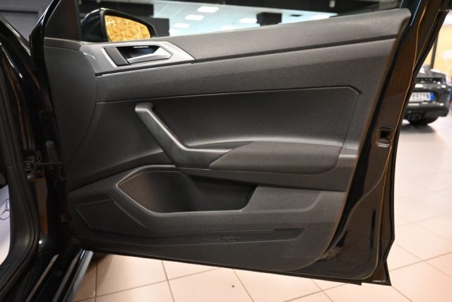 VOLKSWAGEN Polo usata 63