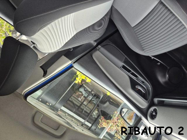 TOYOTA Yaris usata, con Volante multifunzione