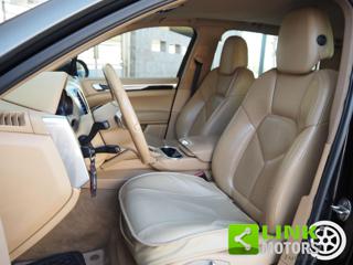 PORSCHE Cayenne usata, con Alzacristalli elettrici