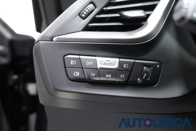 BMW 220 usata, con Leve al volante