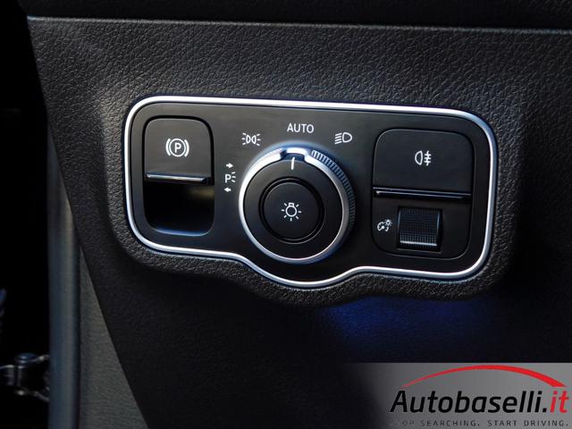 MERCEDES-BENZ GLB 200 usata, con Airbag testa