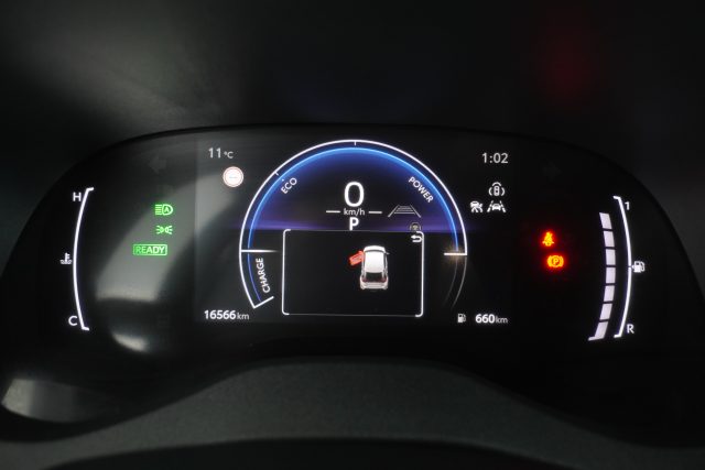 TOYOTA Yaris Cross usata 6