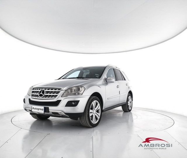 MERCEDES-BENZ ML 320 usata 0