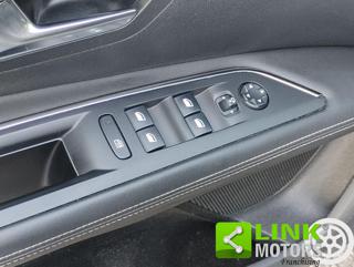 PEUGEOT 3008 usata, con Controllo vocale