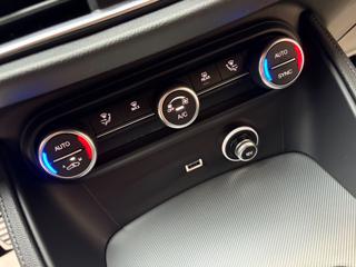 ALFA ROMEO Stelvio usata, con Volante in pelle