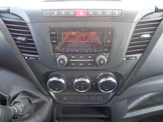 IVECO Daily usata 10