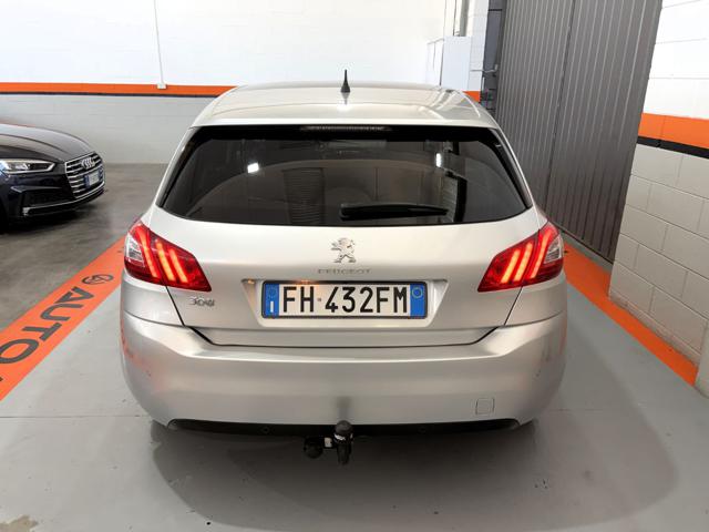PEUGEOT 308 usata, con Specchietti laterali elettrici