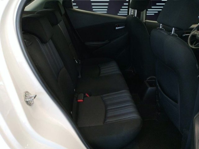 MAZDA 2 usata 15