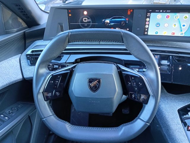 PEUGEOT 3008 usata, con Boardcomputer