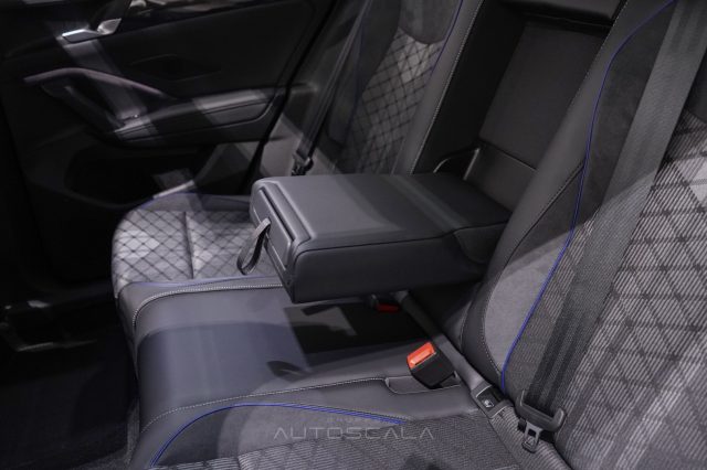 VOLKSWAGEN Tiguan usata, con Specchietti laterali elettrici