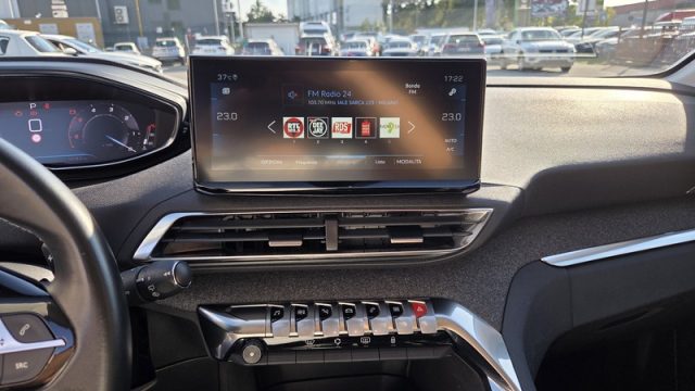 PEUGEOT 3008 usata, con Portellone posteriore elettrico