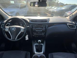 NISSAN Qashqai usata, con Autoradio