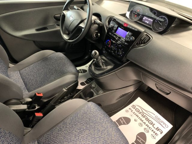 LANCIA Ypsilon usata, con Cronologia tagliandi