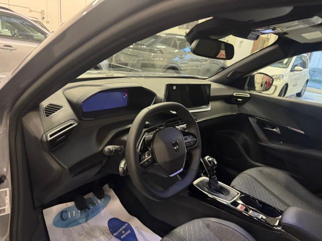 PEUGEOT 2008 usata, con Autoradio