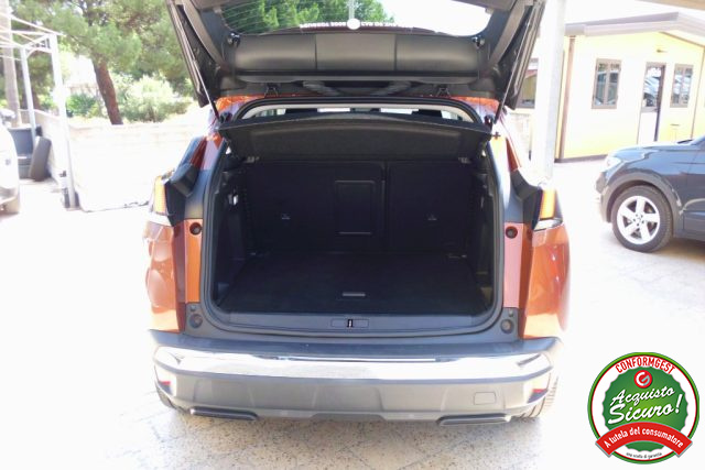 PEUGEOT 3008 usata, con Sensore di luce