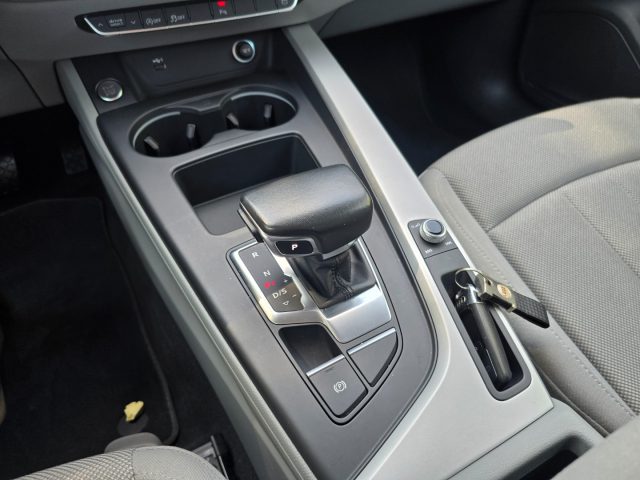 AUDI A4 usata, con Sistema di parcheggio automatico
