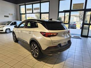 OPEL Grandland X usata, con Alzacristalli elettrici