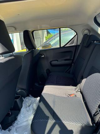 SUZUKI Ignis usata, con Fari LED